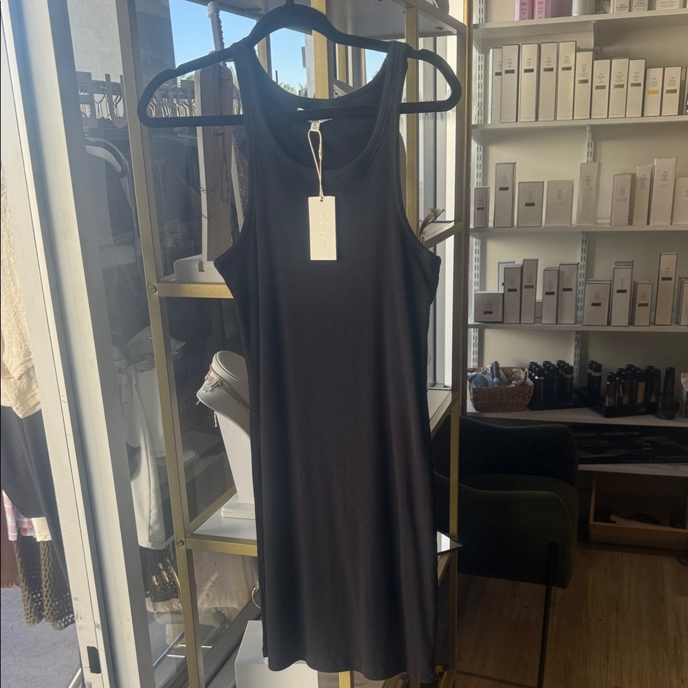 Black Sleeveless Mini Dress